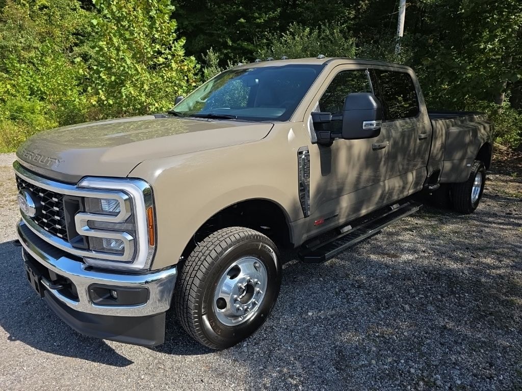 New 2027 Ford F-350SD XLT Truck