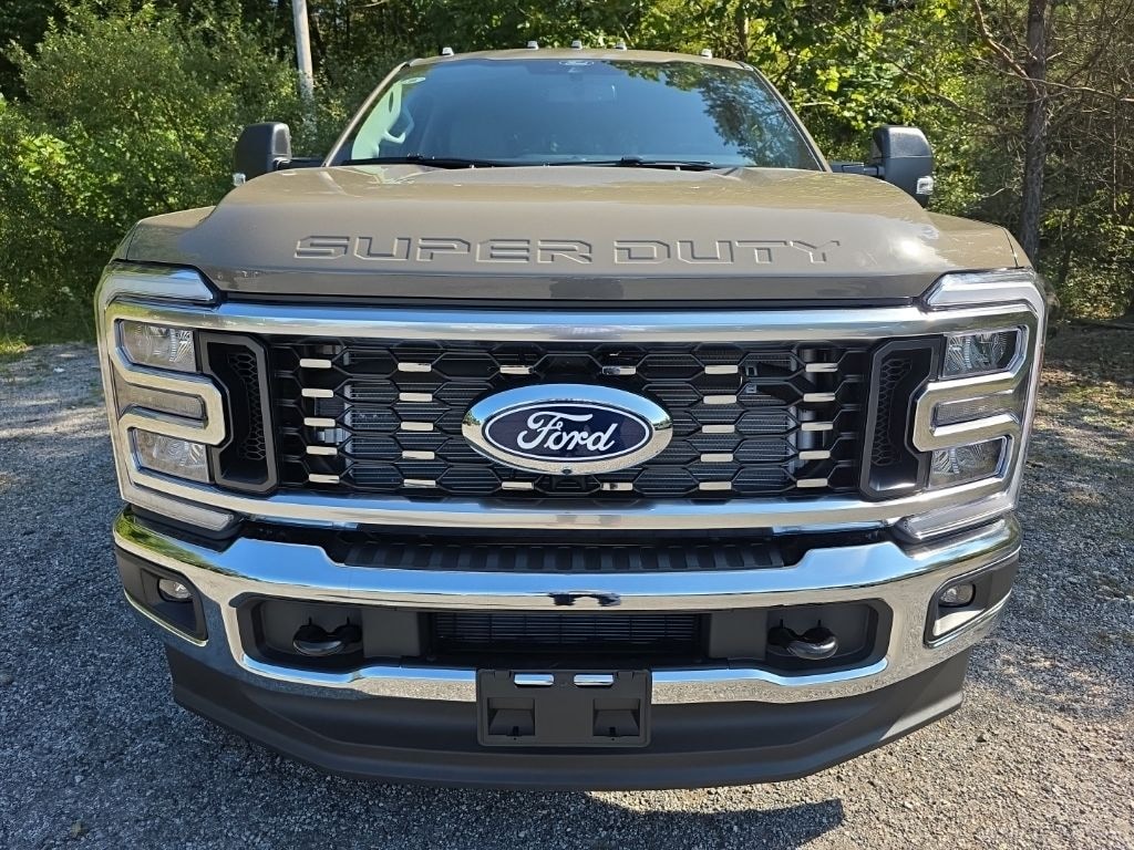 New 2027 Ford F-350SD XLT Truck
