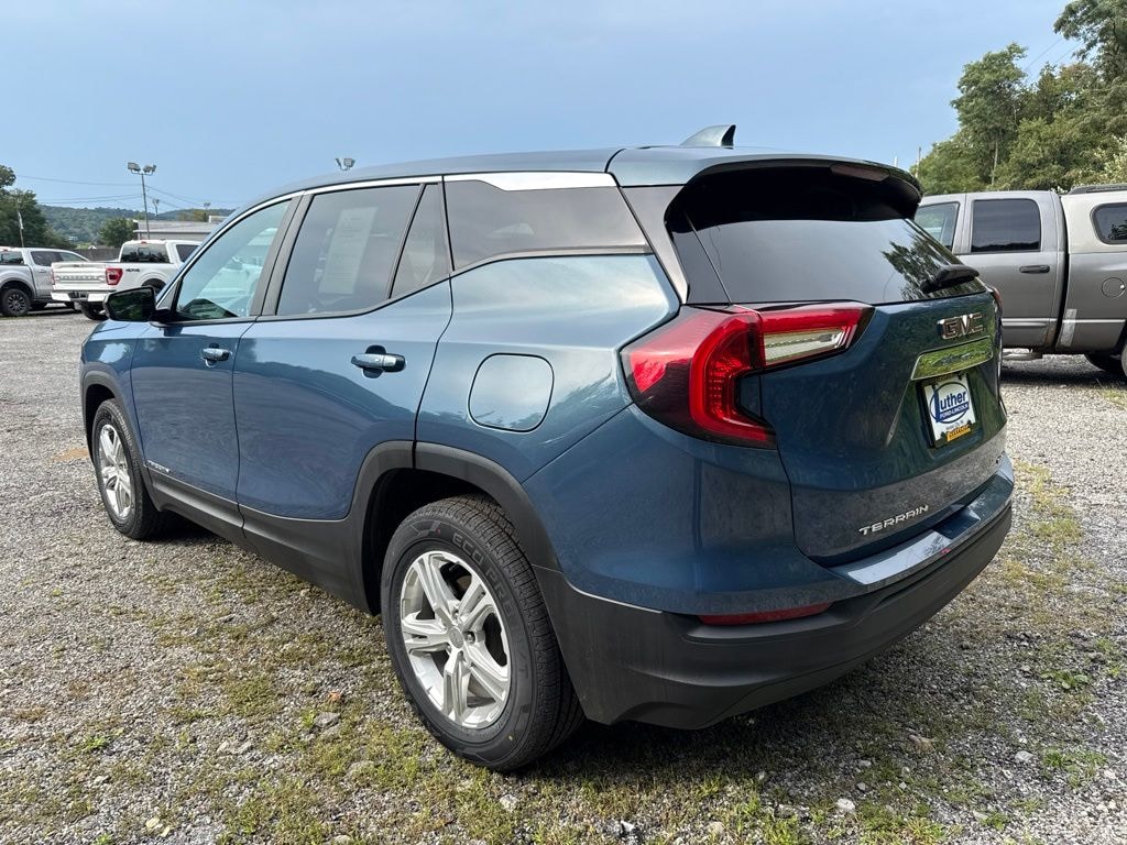 Used 2024 GMC Terrain SLE SUV