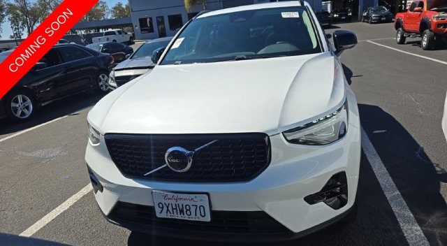 2026 Volvo XC40