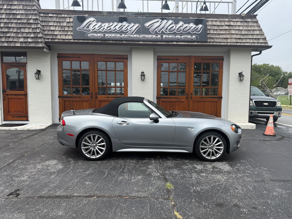 Used 2017 FIAT Spider Classica Convertible