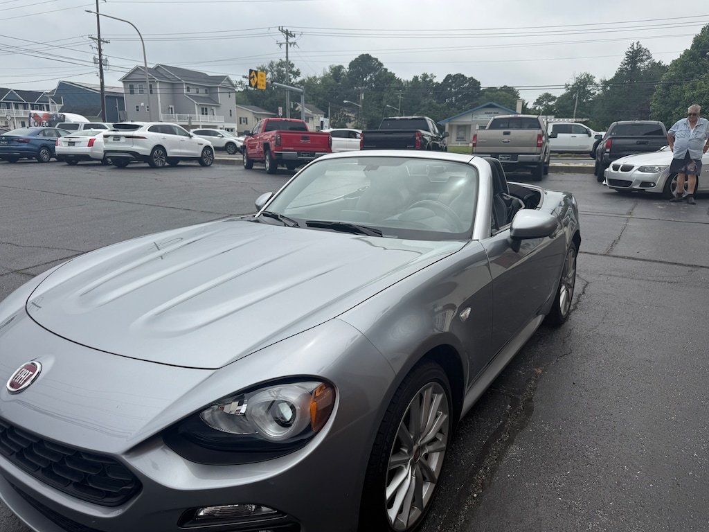 Used 2017 FIAT Spider Classica Convertible