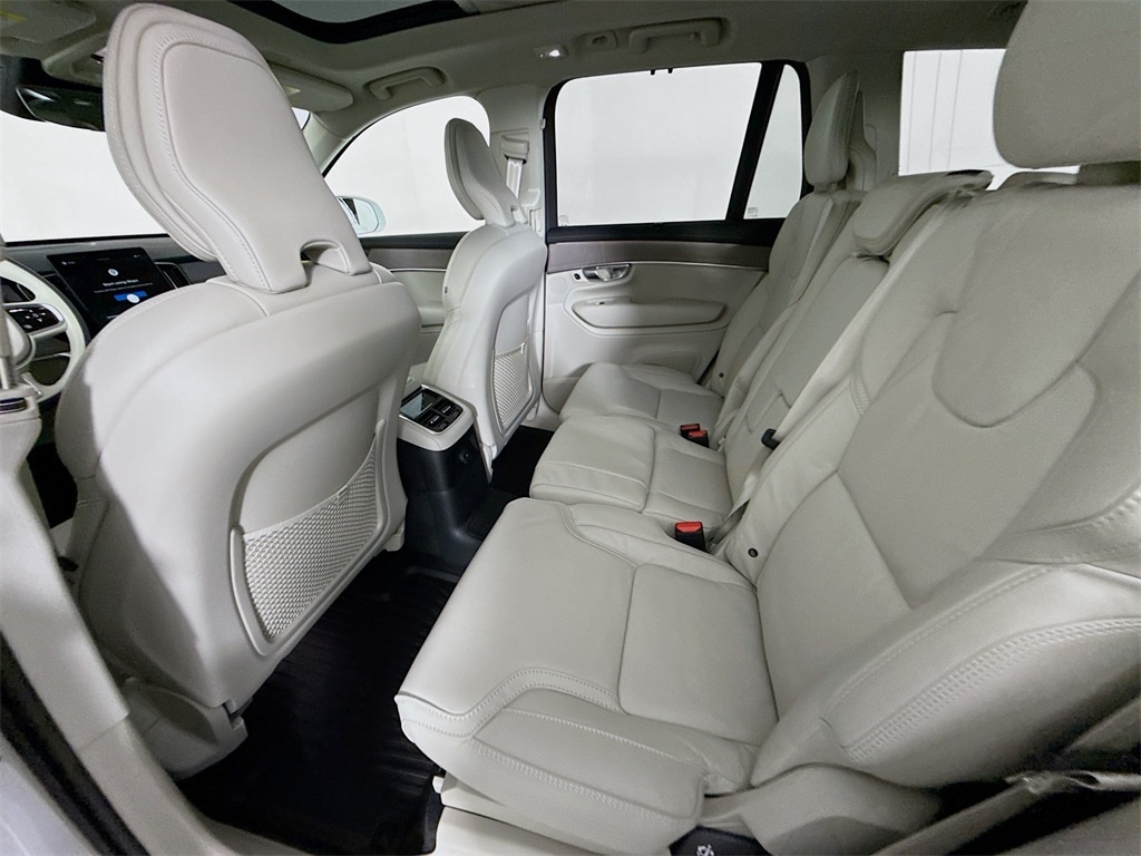 2026 Volvo XC90 Ultra - Photo 25