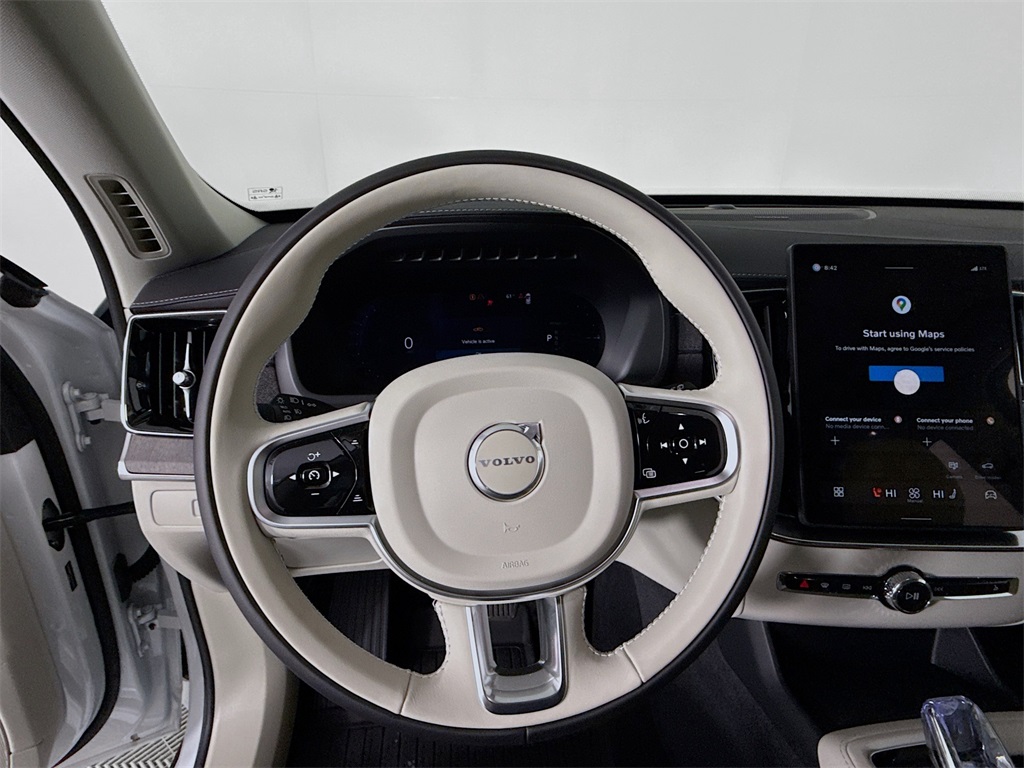 2026 Volvo XC90 Ultra - Photo 12