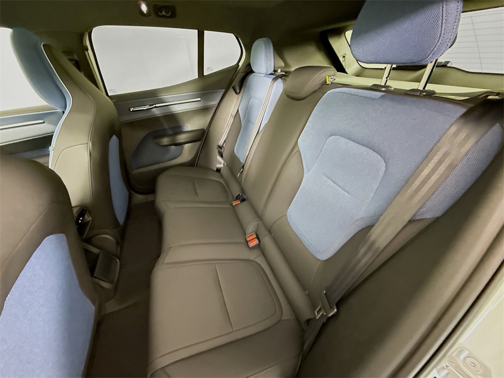 2026 Volvo EX30 Plus - Photo 24