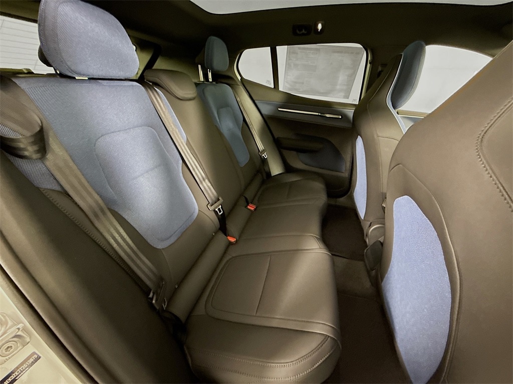 2026 Volvo EX30 Plus - Photo 26