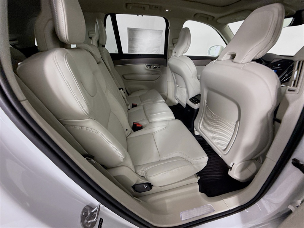 2026 Volvo XC90 Ultra - Photo 29