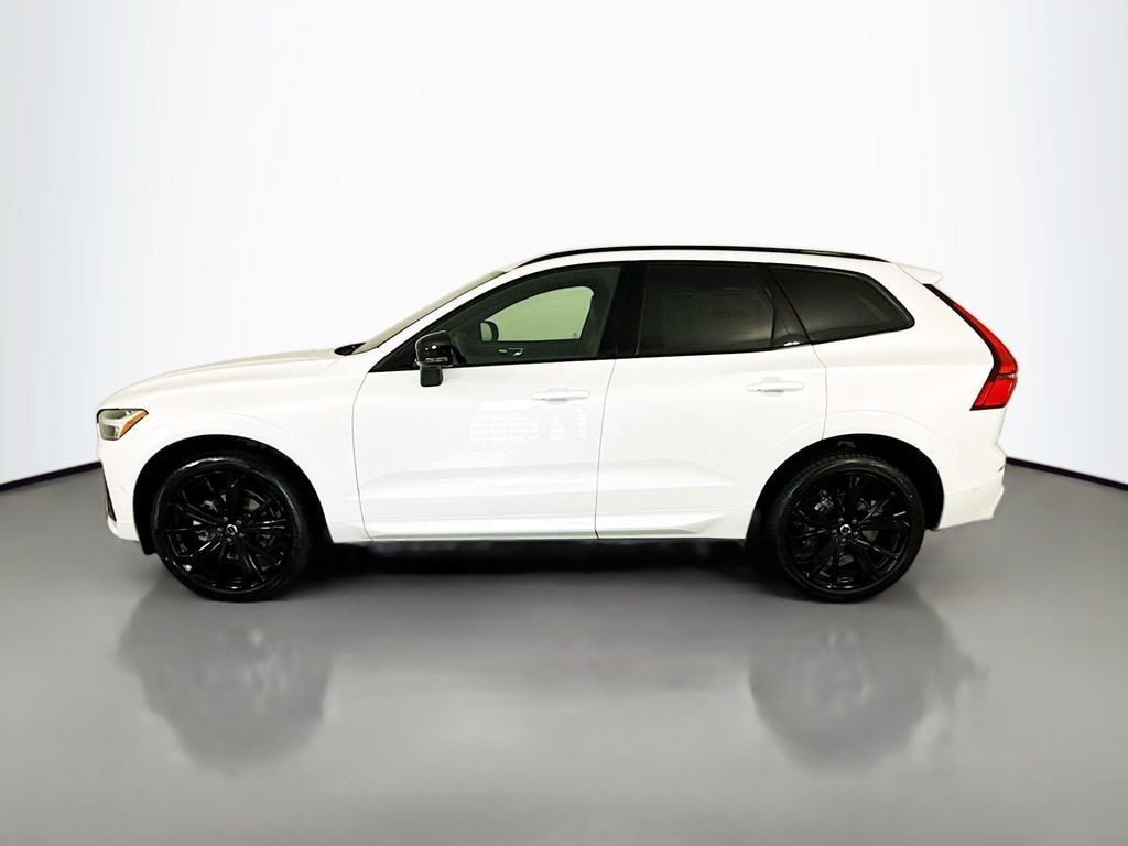 New 2026 Volvo XC60 B5 Ultra Black Edition SUV