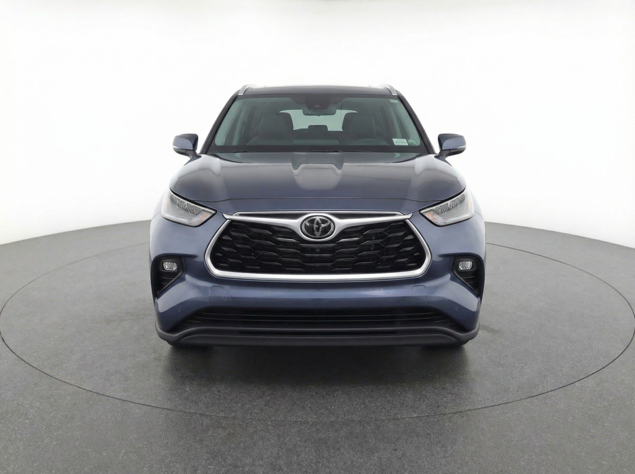 Thumbnail: 2024 Toyota Grand Highlander - 2