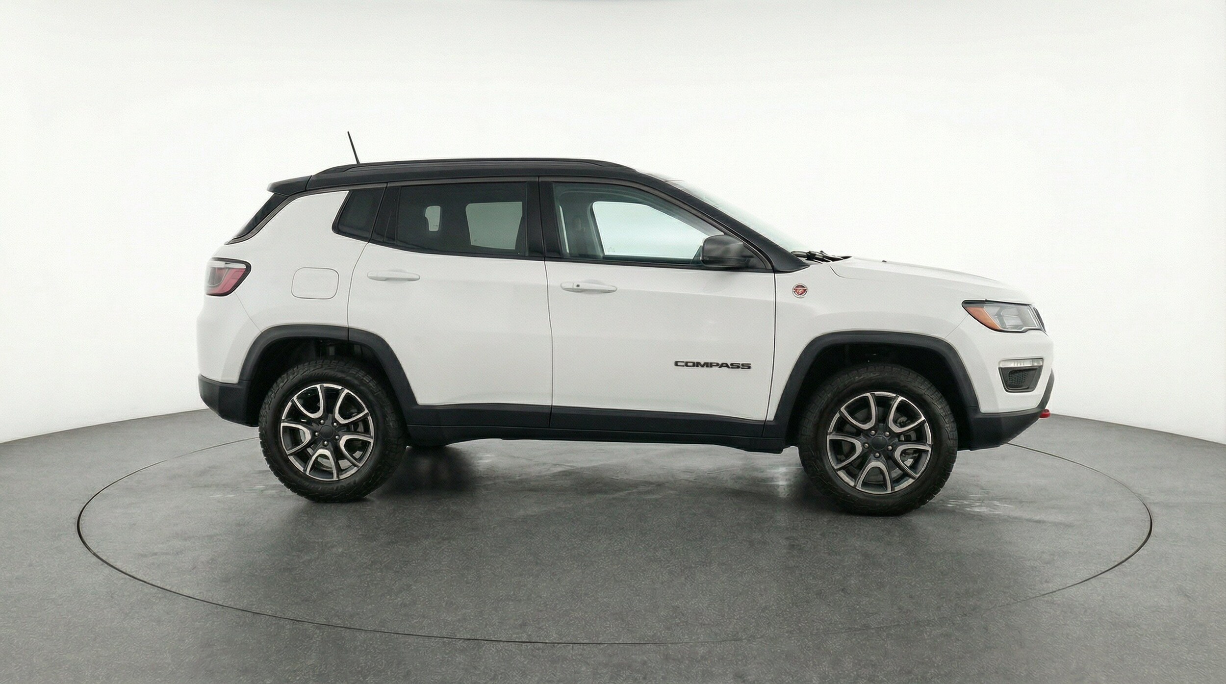 Thumbnail: 2025 Jeep Compass - 10