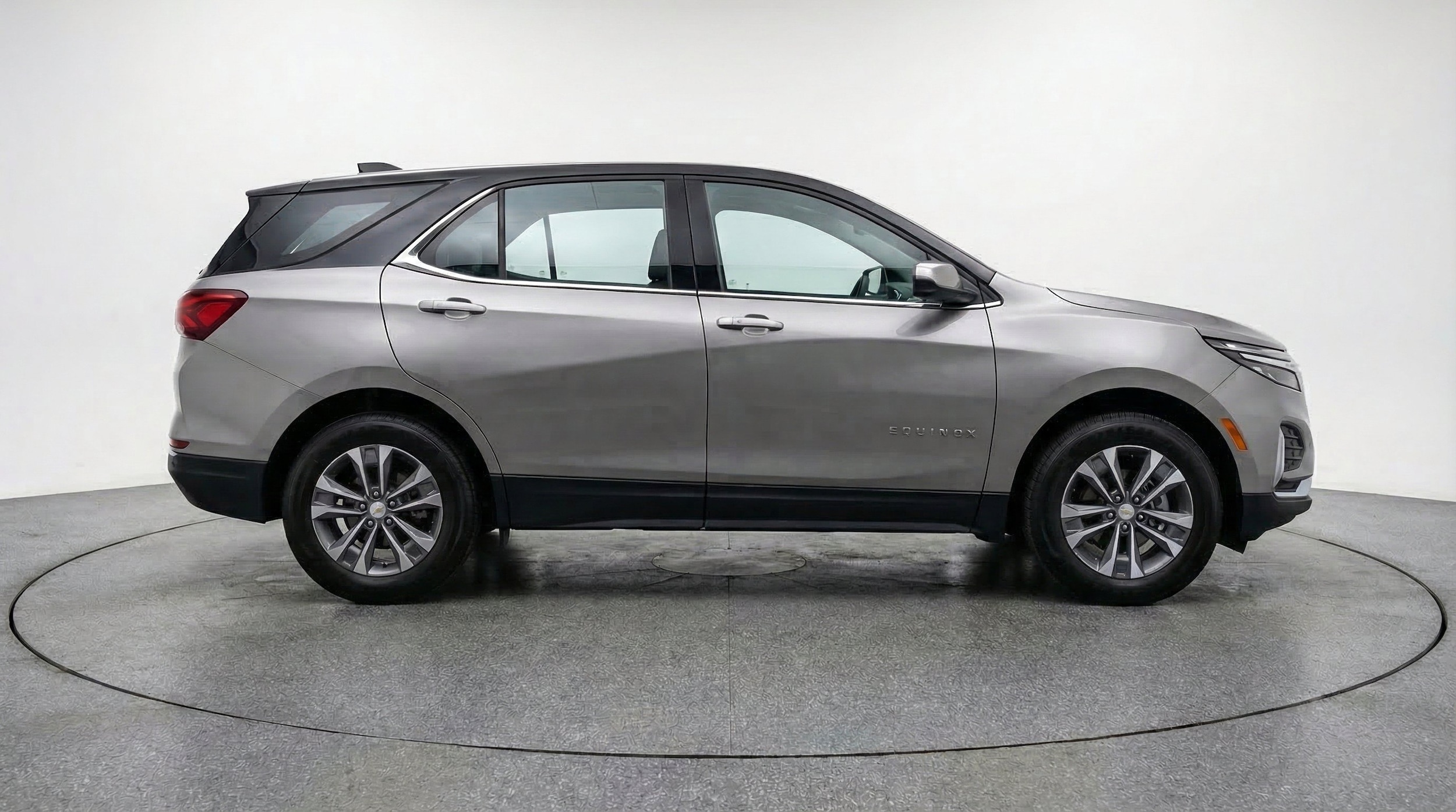 Thumbnail: 2025 Chevrolet Equinox - 10