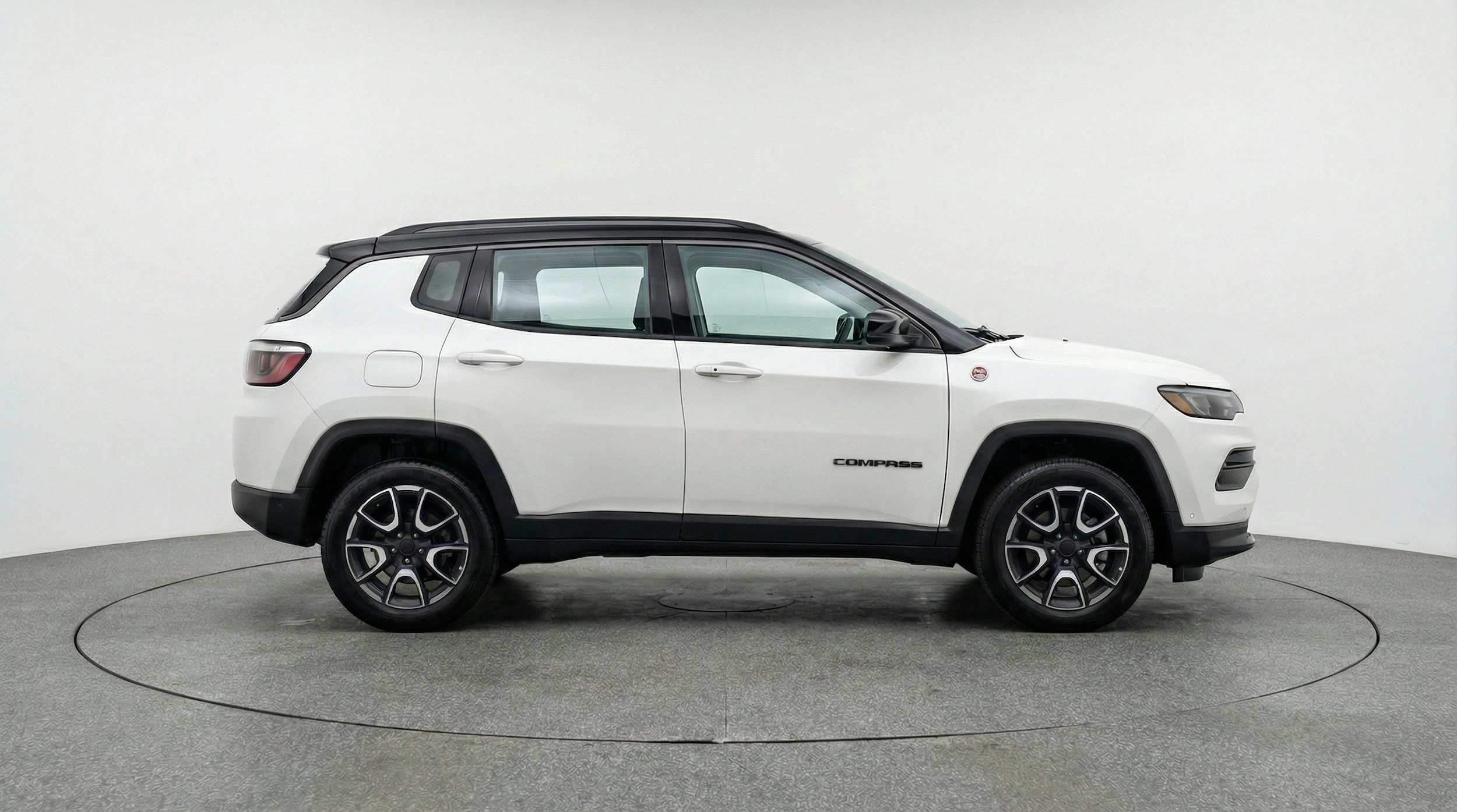 Thumbnail: 2025 Jeep Compass - 10