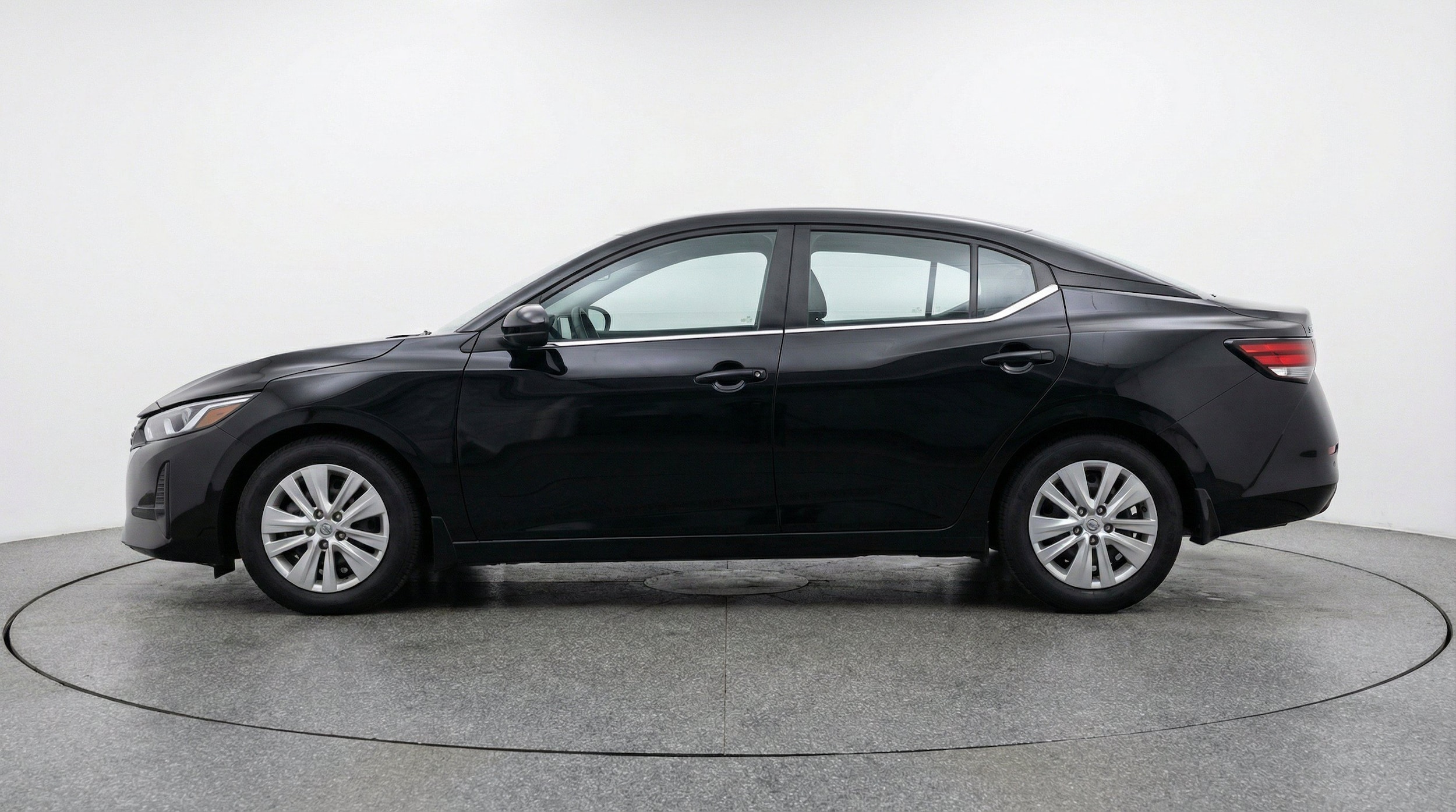 Thumbnail: 2025 Nissan Sentra - 5