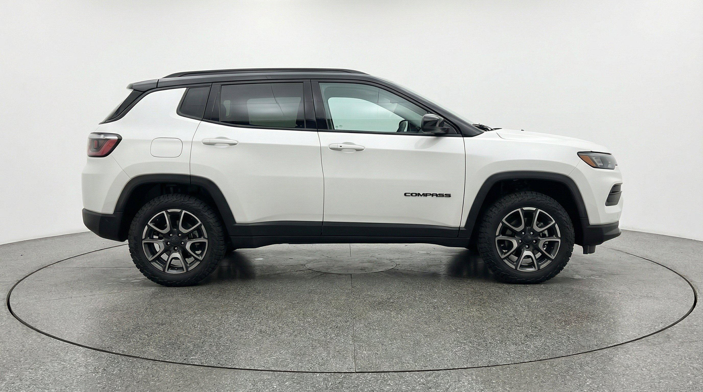 Thumbnail: 2025 Jeep Compass - 11