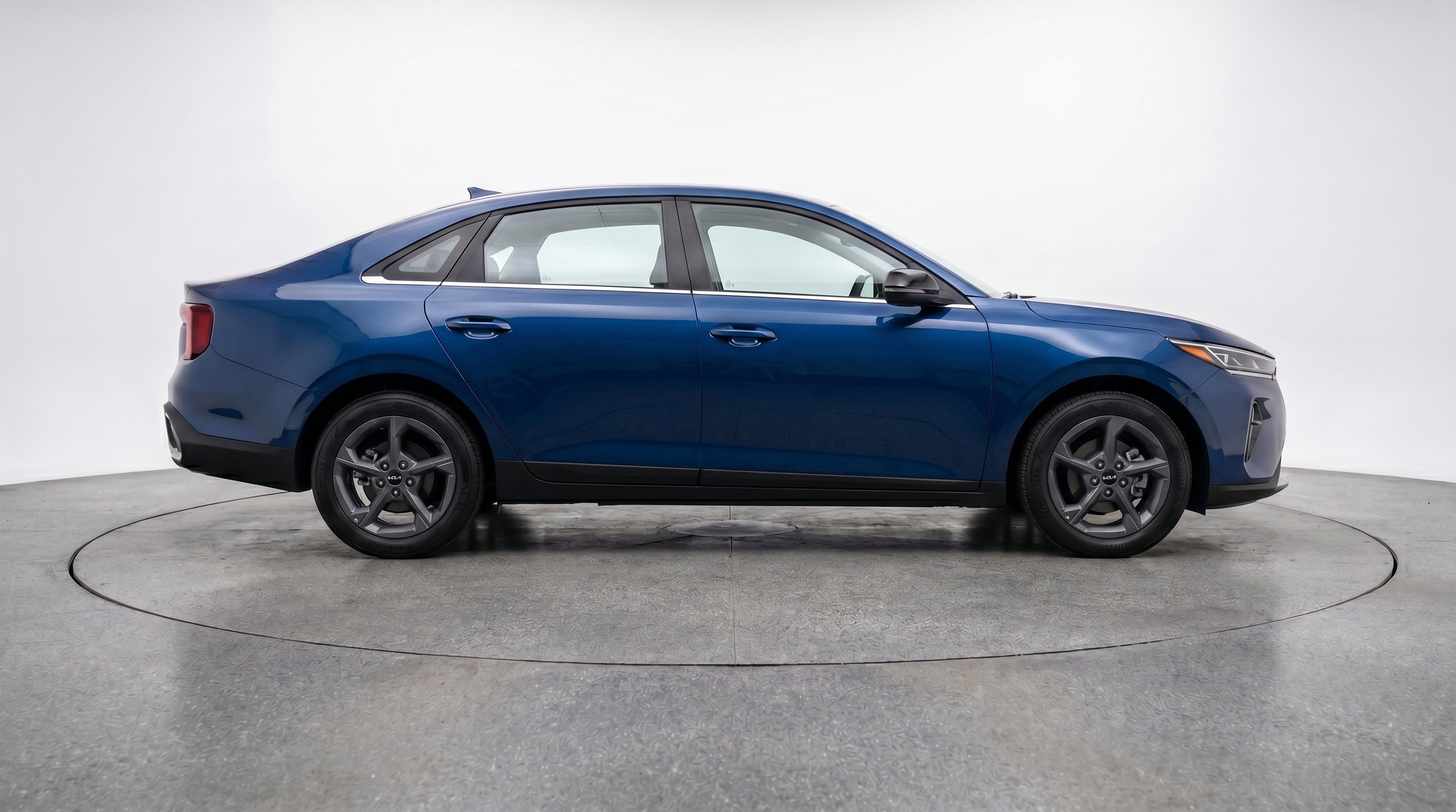 Thumbnail: 2025 Kia K4 - 10