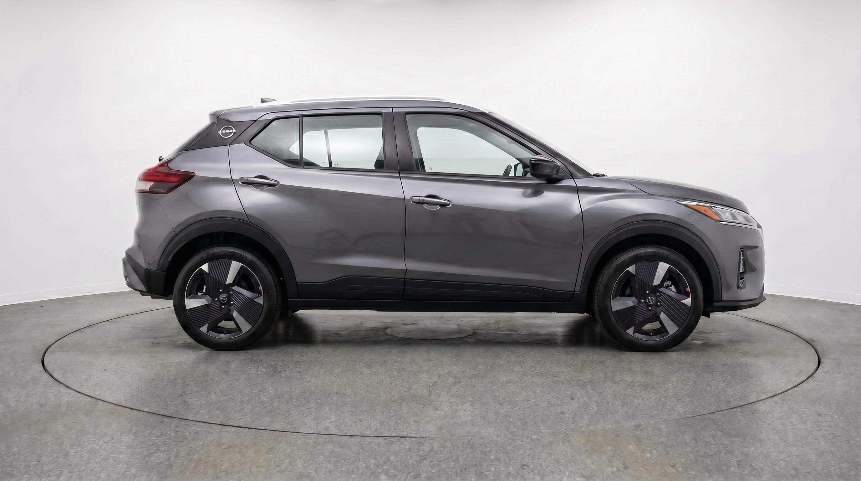 Thumbnail: 2026 Nissan Kicks - 10