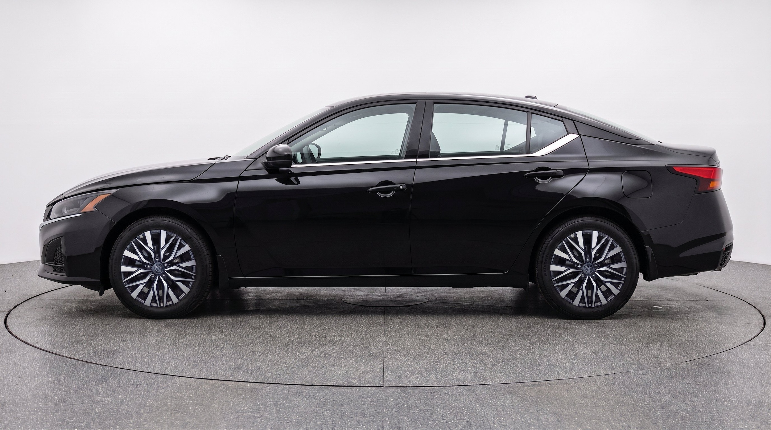 Thumbnail: 2026 Nissan Altima - 5