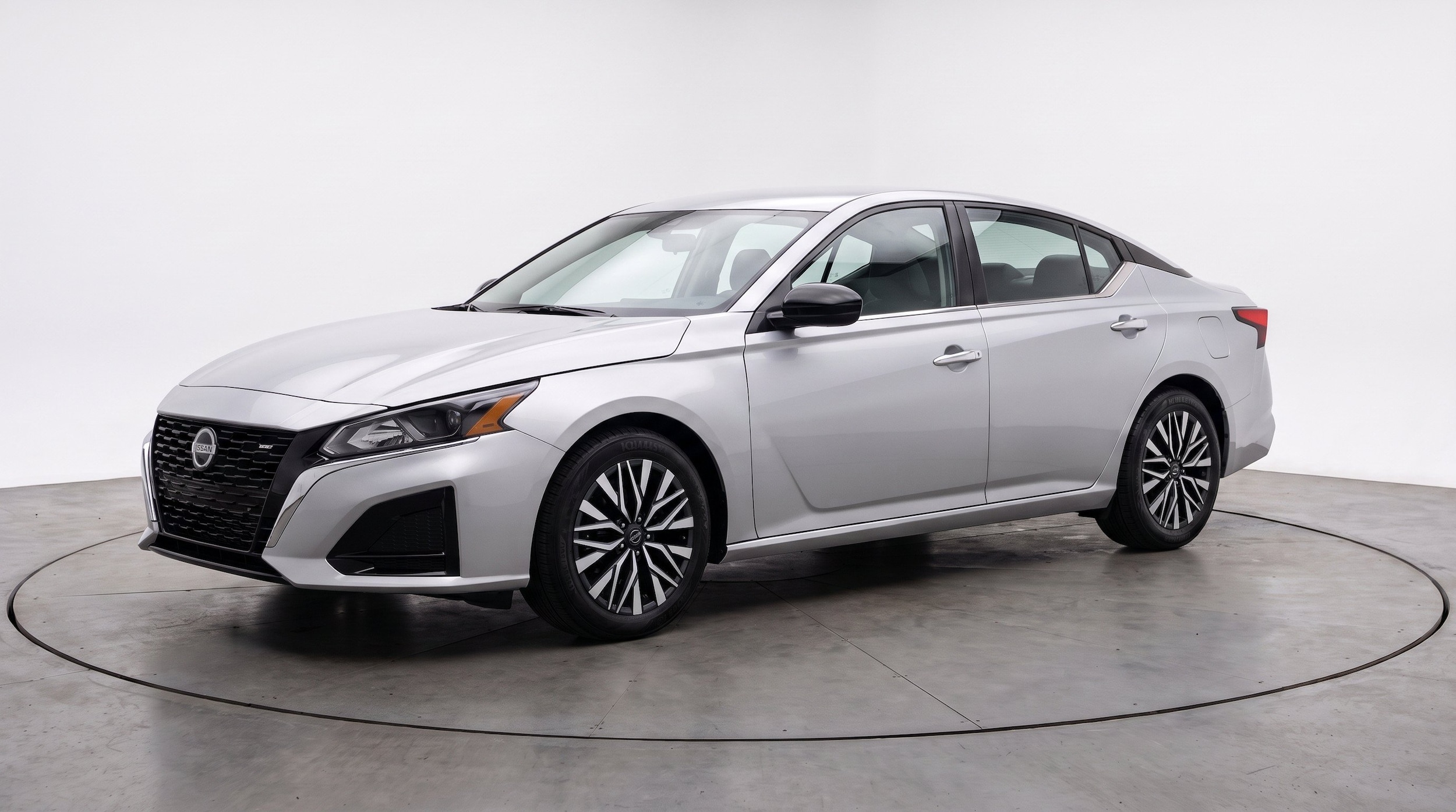 Thumbnail: 2025 Nissan Altima - 3