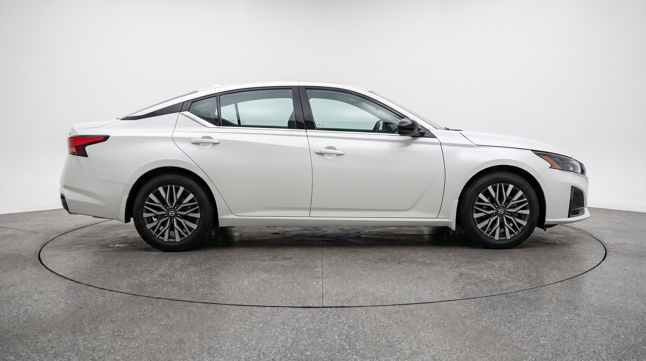Thumbnail: 2026 Nissan Altima - 10