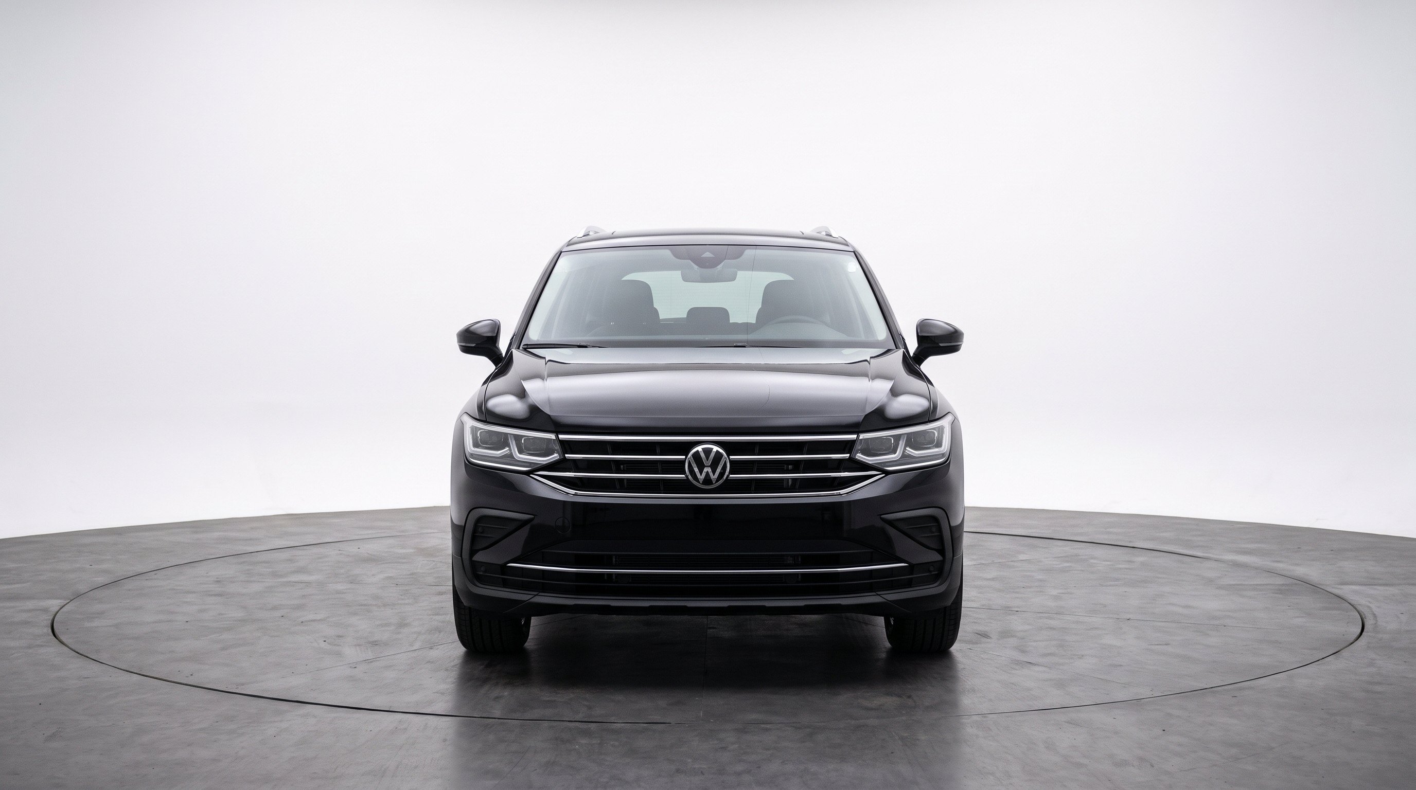 Thumbnail: 2026 Volkswagen Tiguan - 2