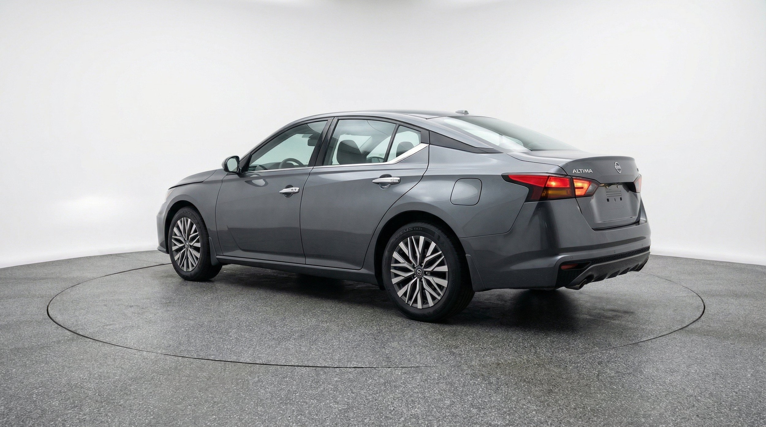 Thumbnail: 2025 Nissan Altima - 6
