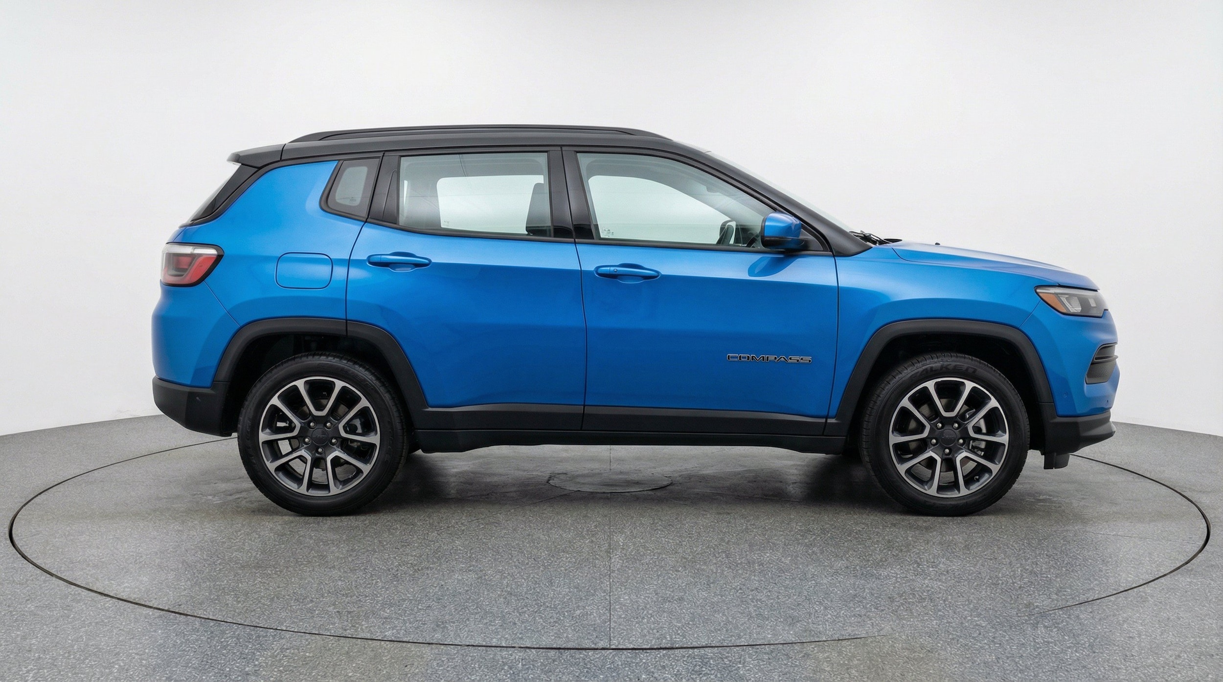 Thumbnail: 2025 Jeep Compass - 10