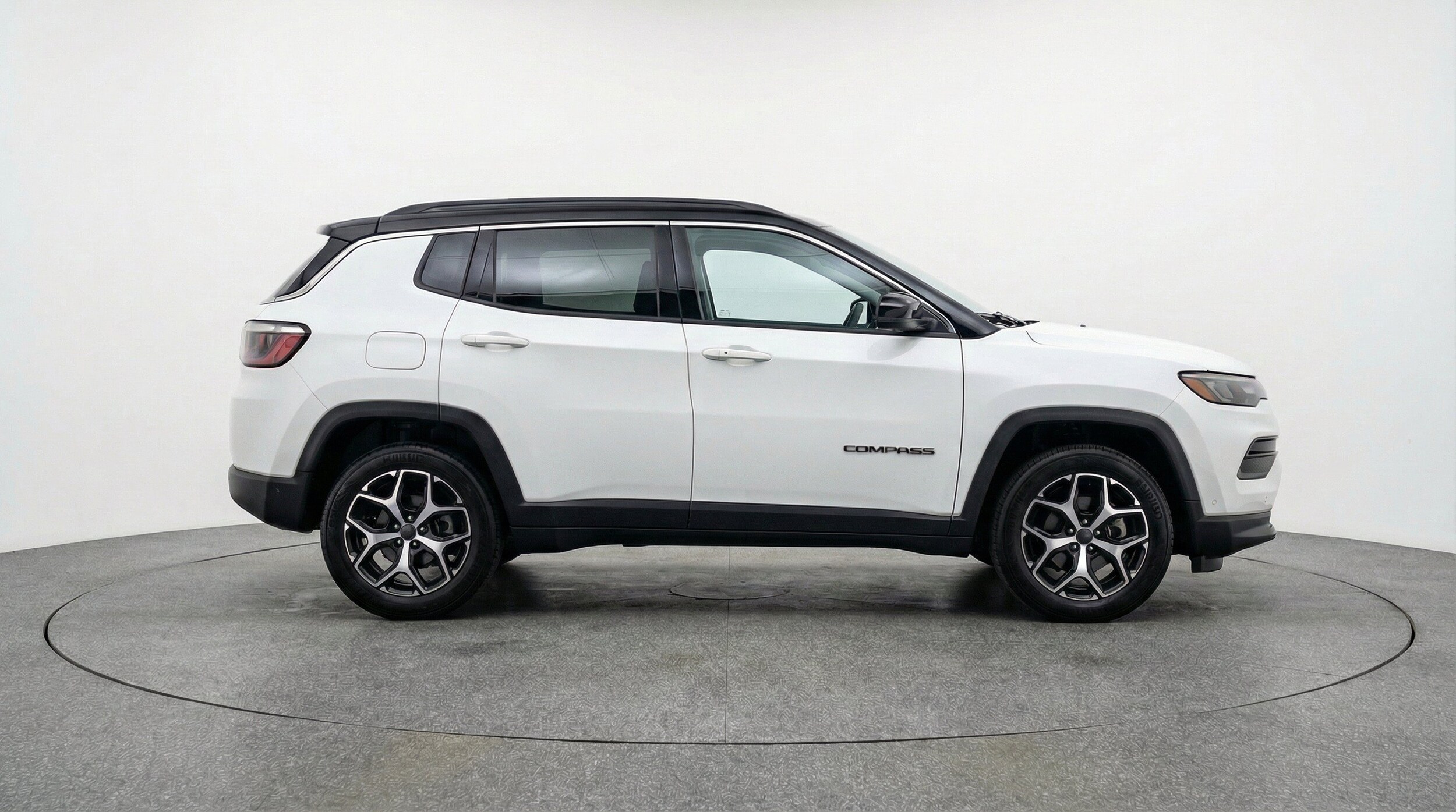 Thumbnail: 2025 Jeep Compass - 11