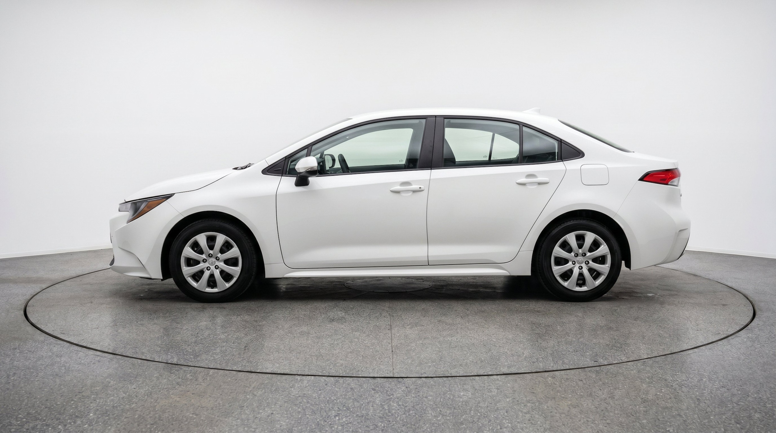 Thumbnail: 2025 Toyota Corolla - 5