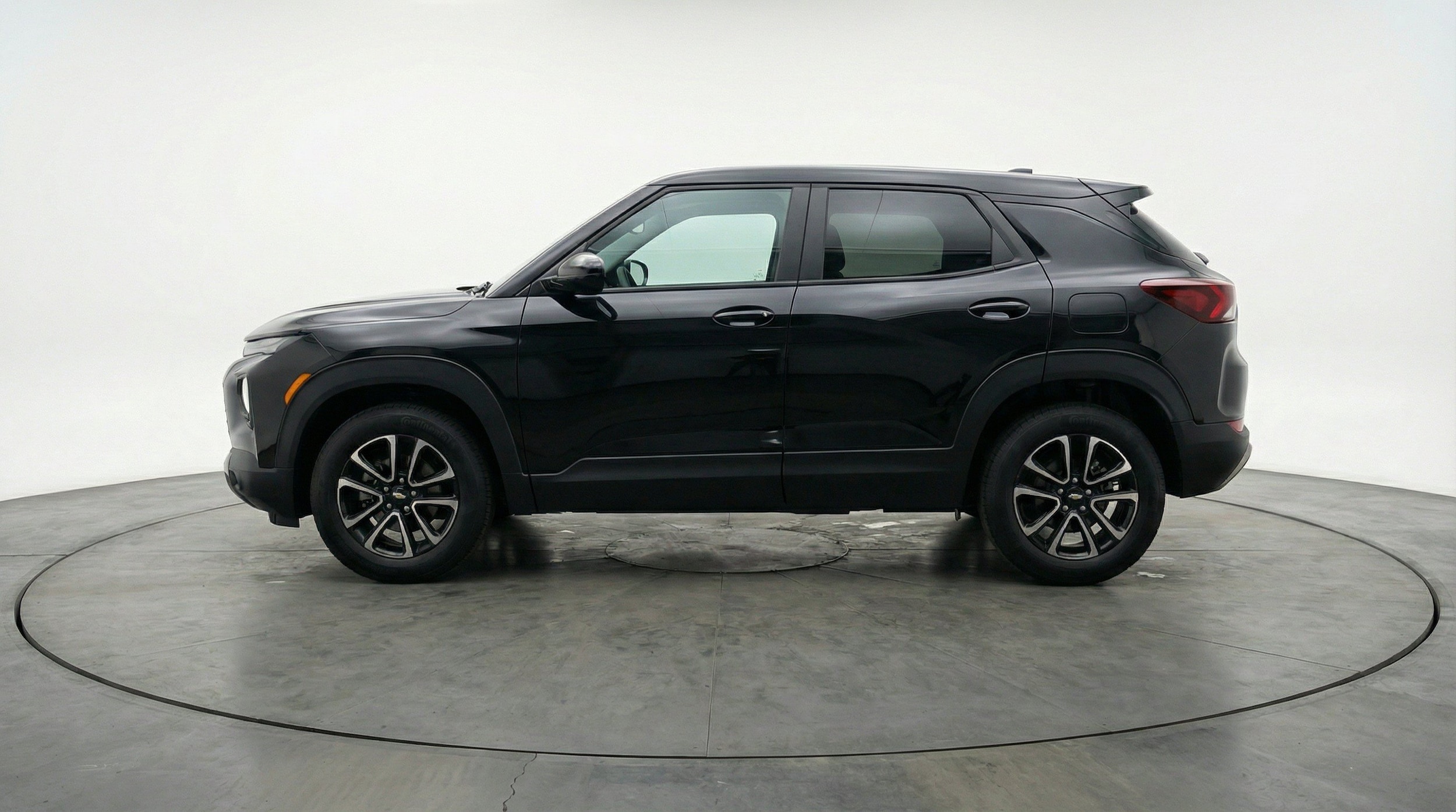 Thumbnail: 2025 Chevrolet TrailBlazer - 5