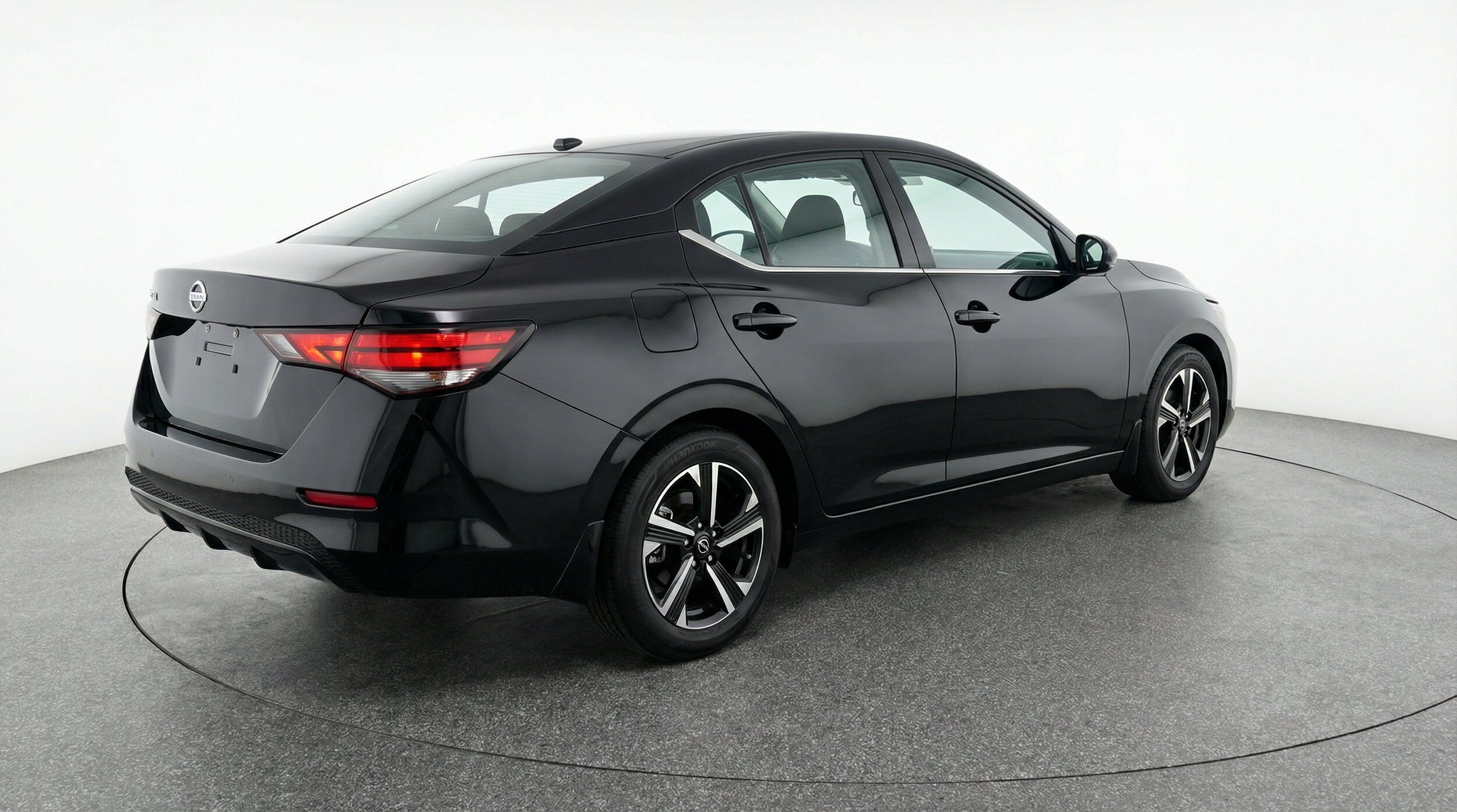Thumbnail: 2025 Nissan Sentra - 9