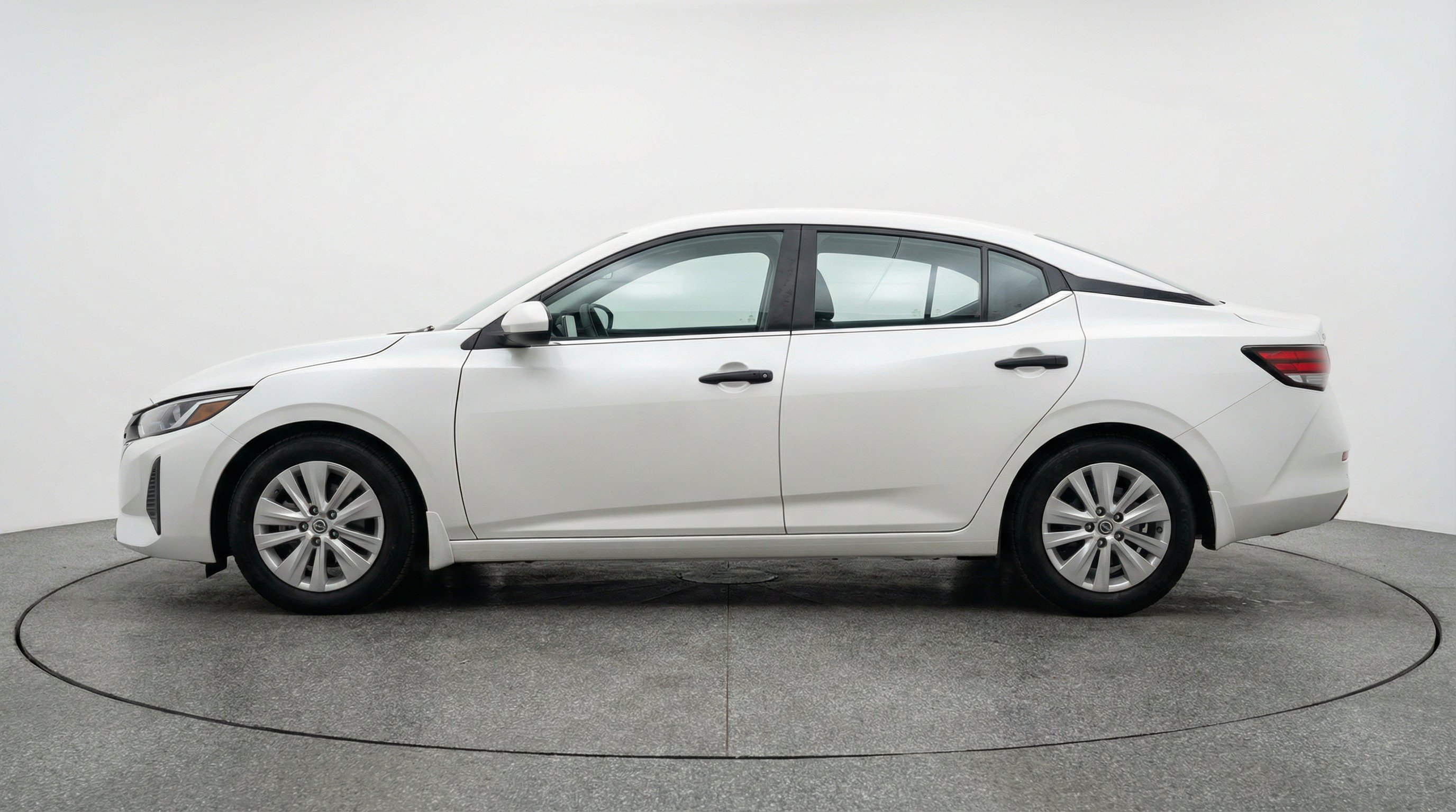 Thumbnail: 2025 Nissan Sentra - 5