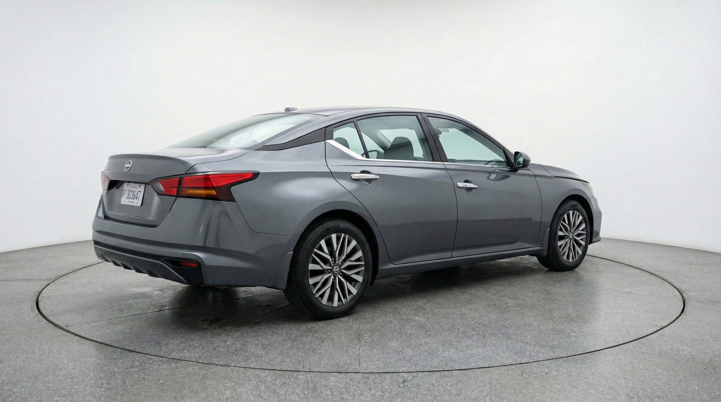 Thumbnail: 2025 Nissan Altima - 9