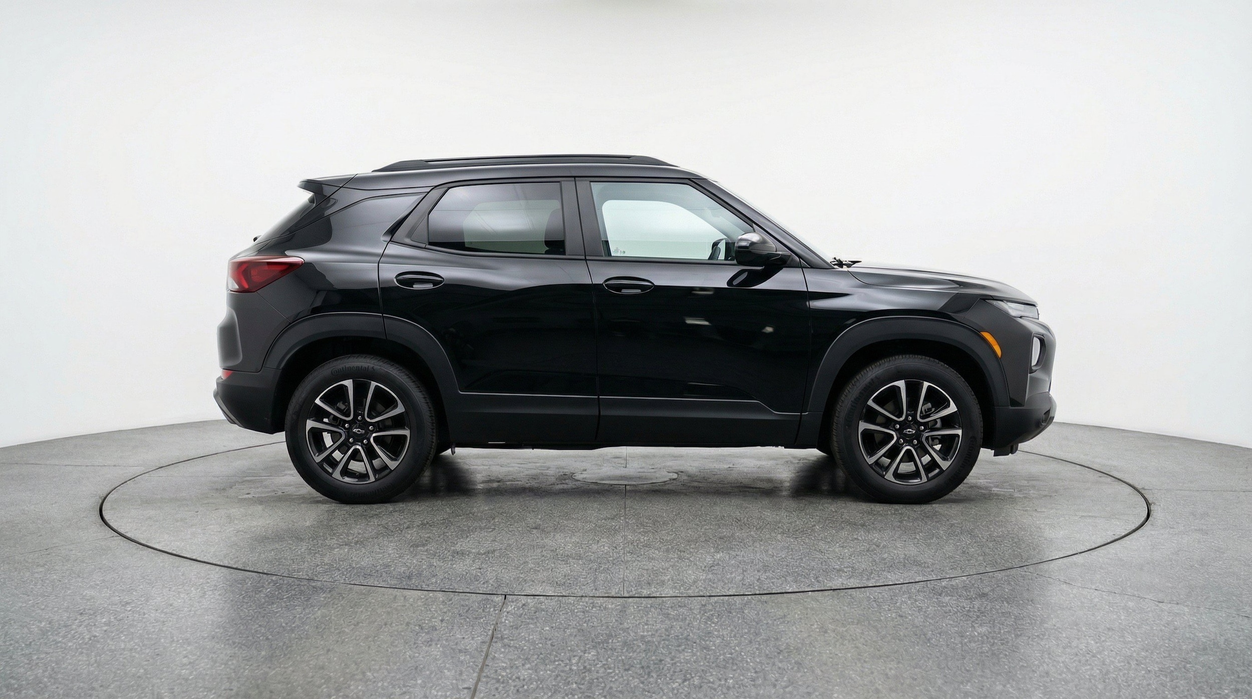 Thumbnail: 2025 Chevrolet TrailBlazer - 10