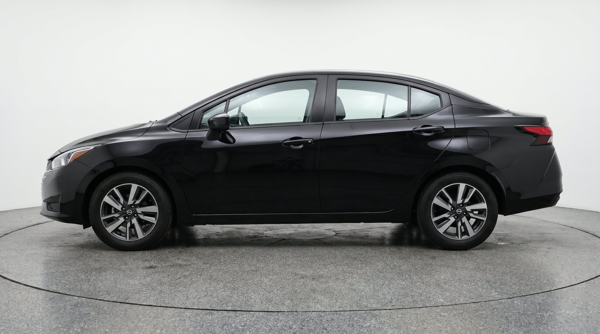 Thumbnail: 2025 Nissan Versa - 5
