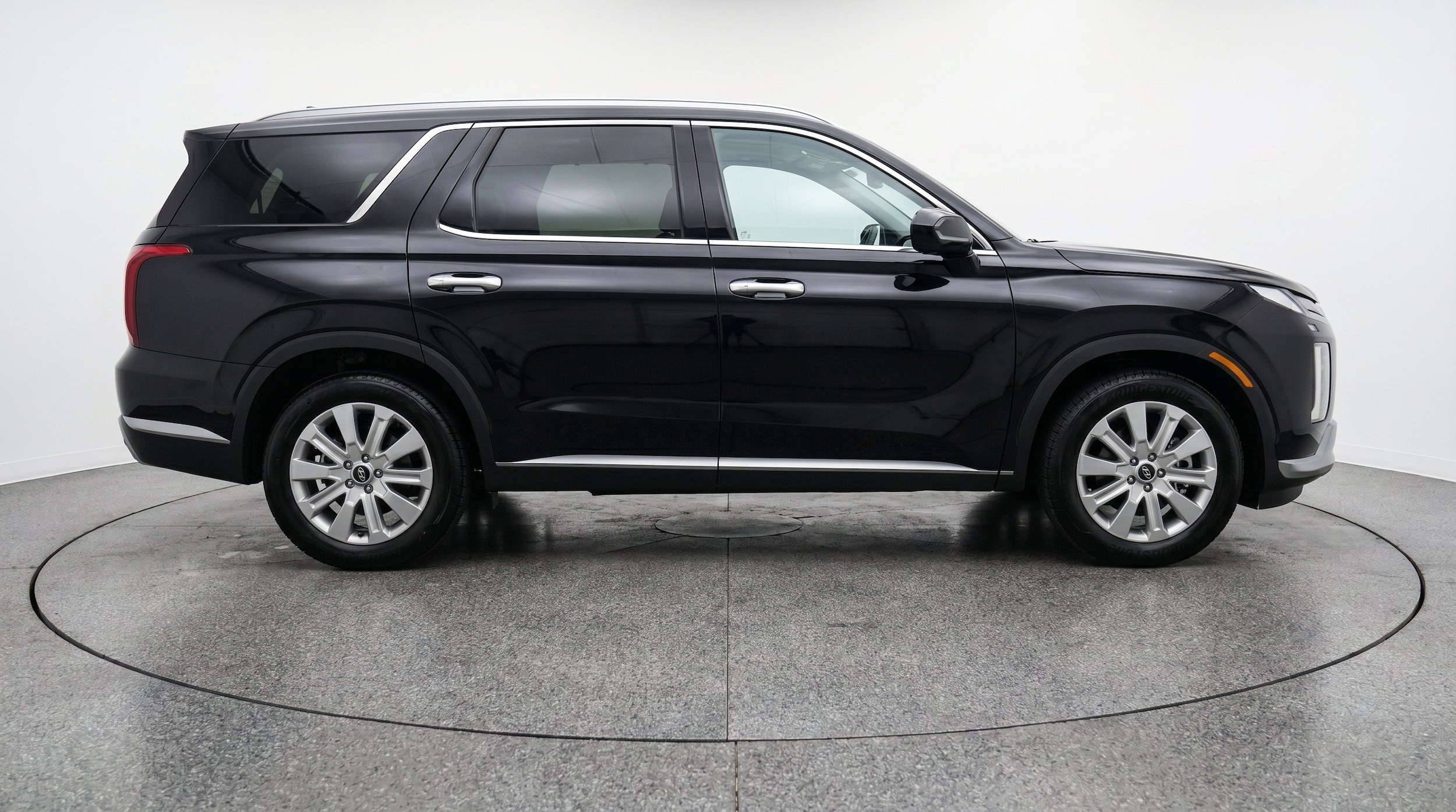 Thumbnail: 2025 Hyundai Palisade - 10