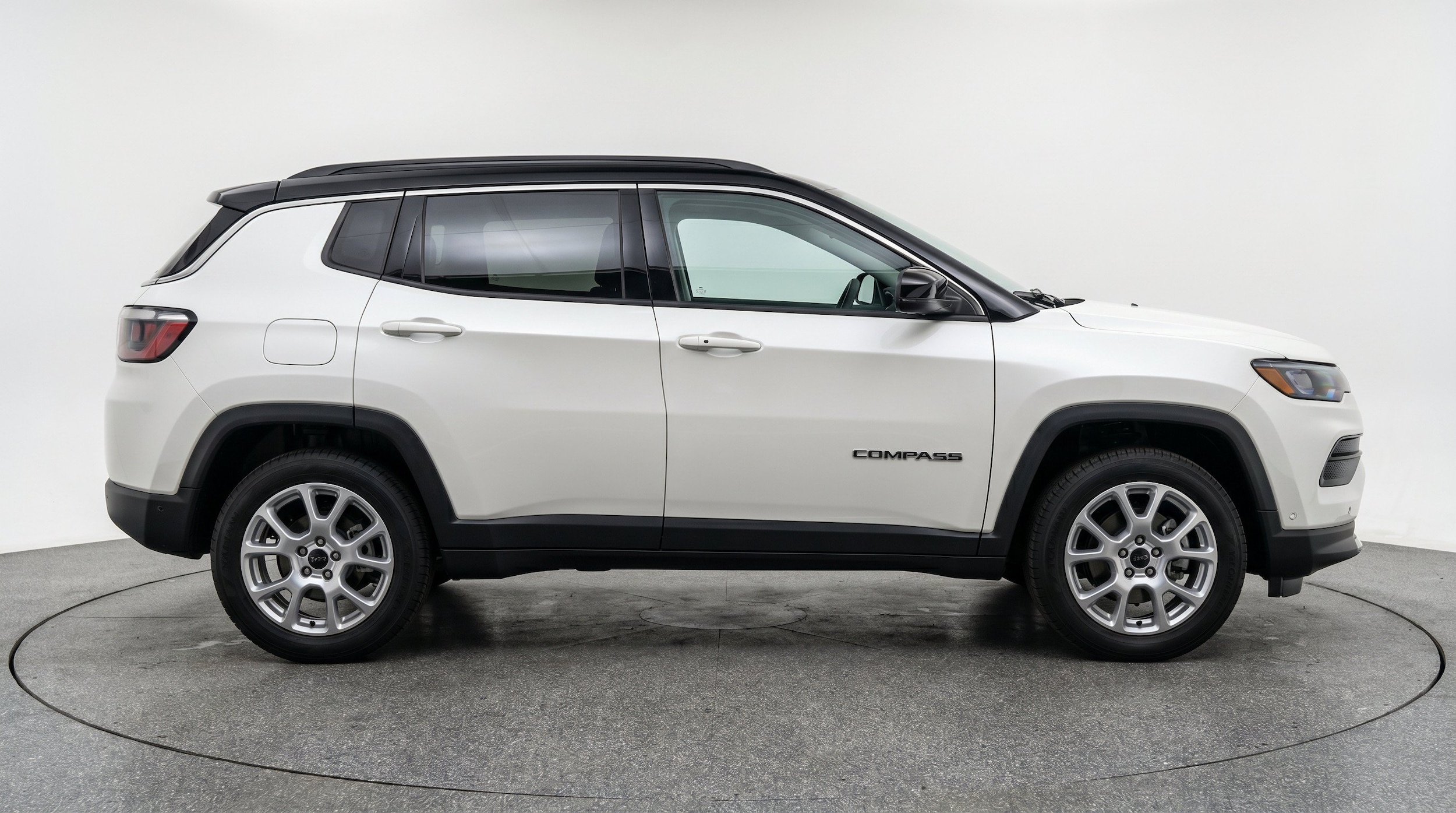 Thumbnail: 2025 Jeep Compass - 10