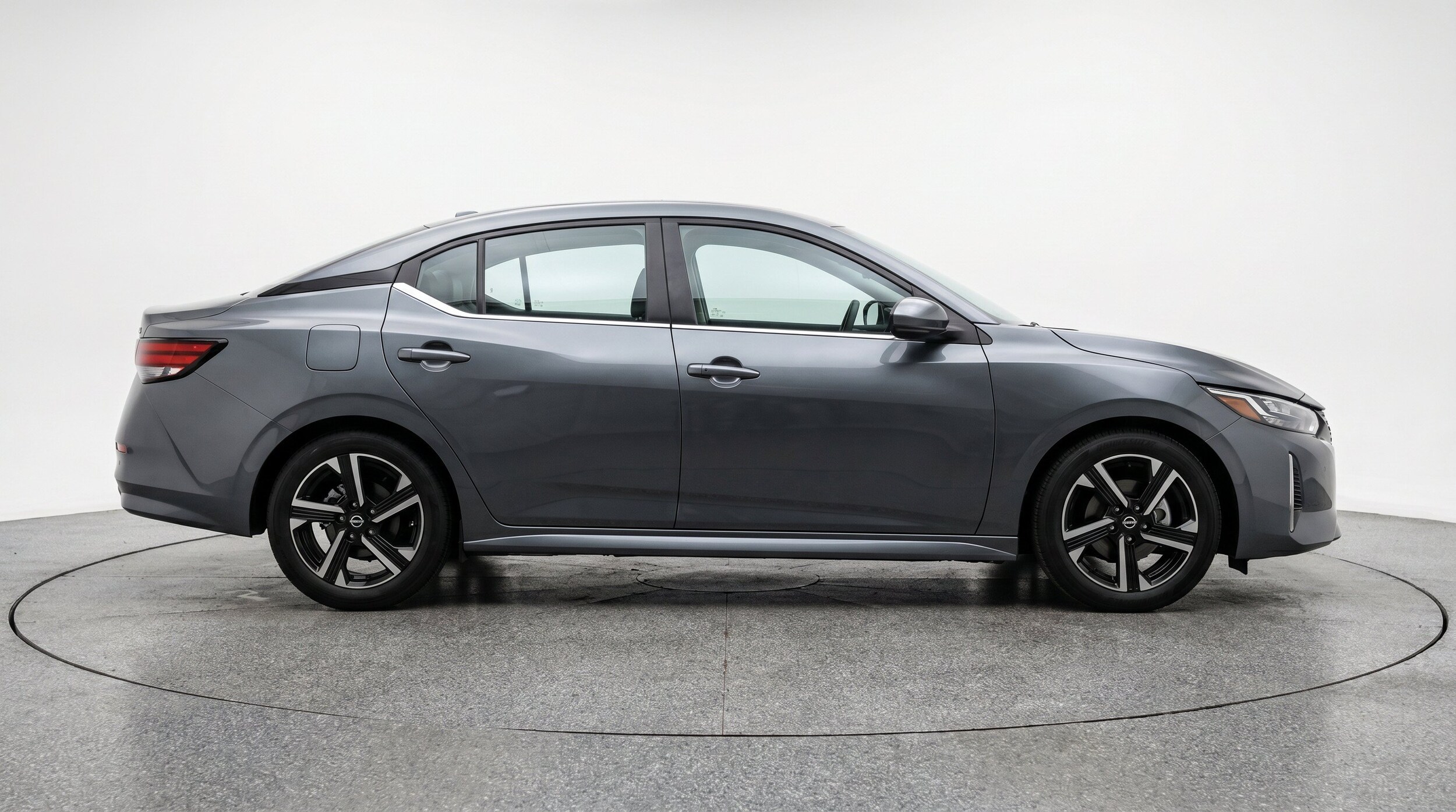 Thumbnail: 2025 Nissan Sentra - 10