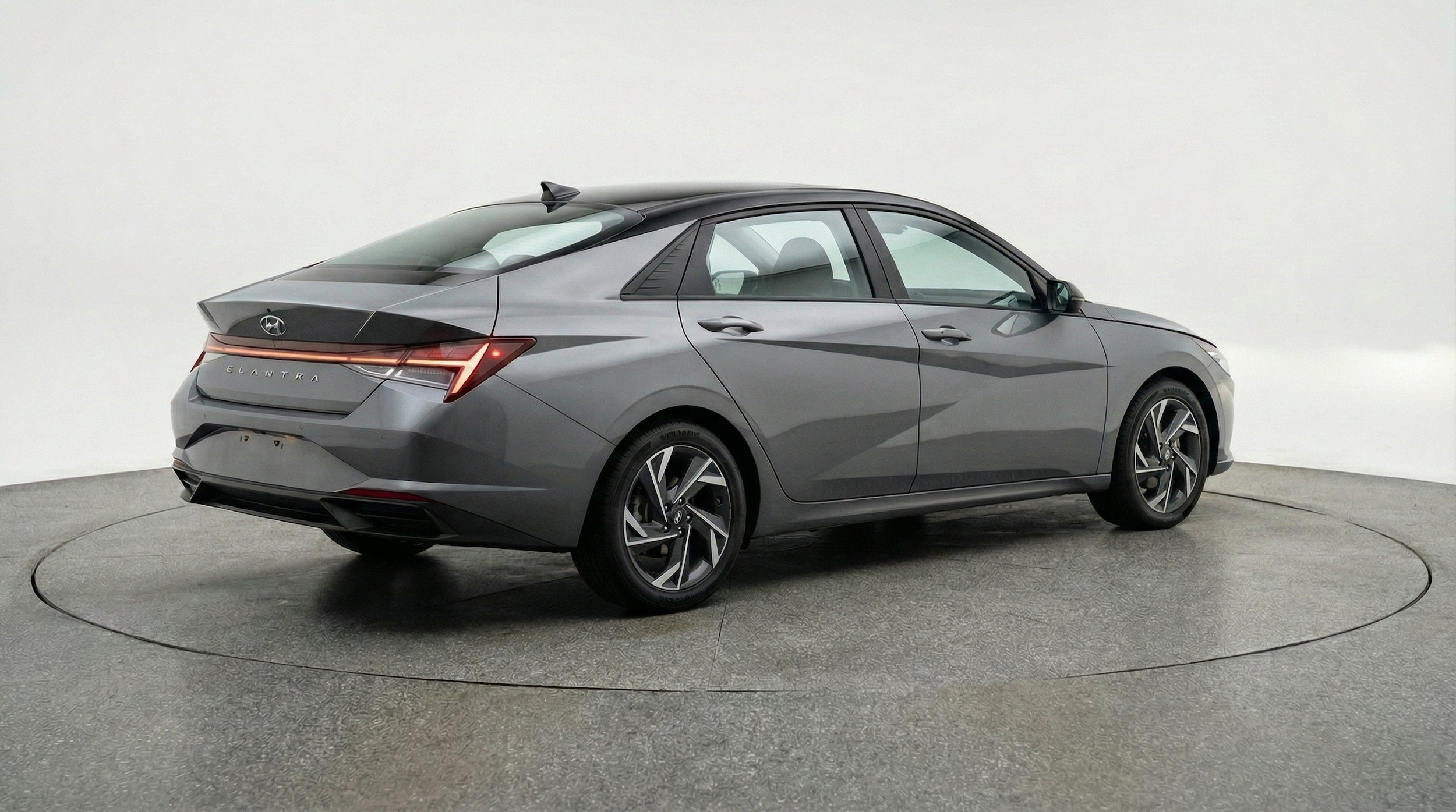 Thumbnail: 2025 Hyundai Elantra - 9