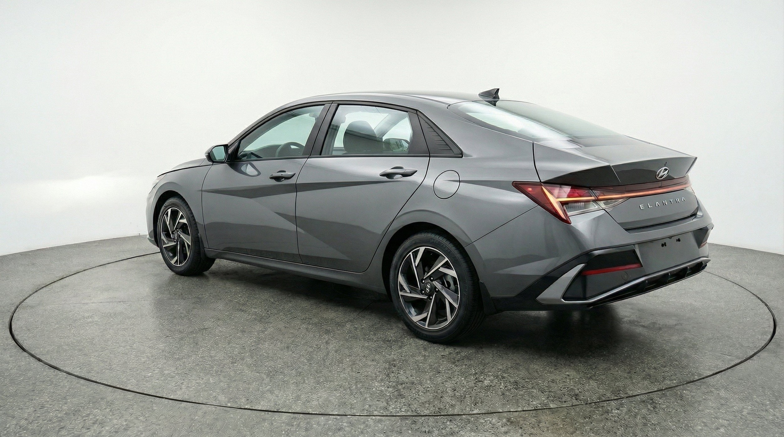 Thumbnail: 2025 Hyundai Elantra - 6