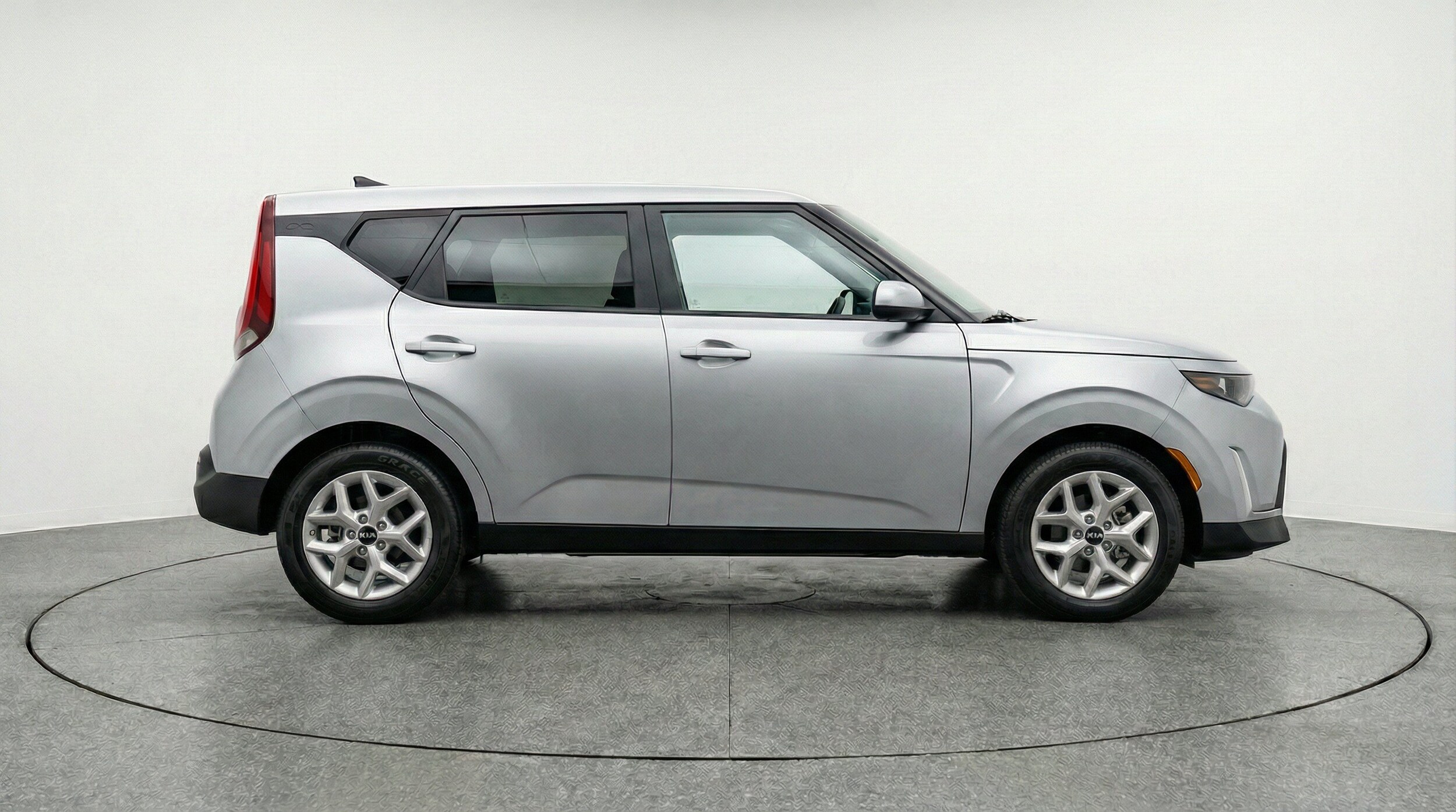 Thumbnail: 2025 Kia Soul - 10