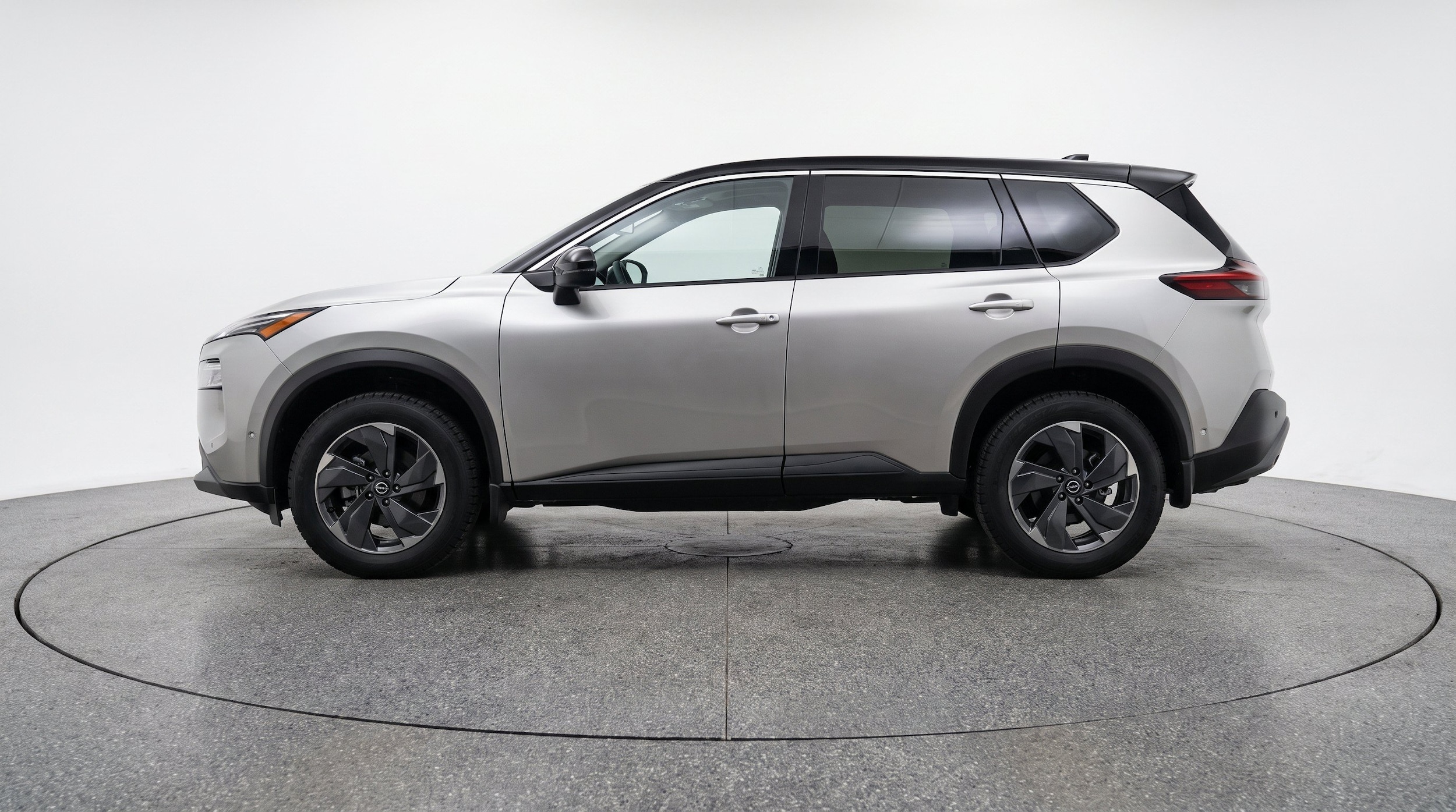 Thumbnail: 2025 Nissan Rogue - 5