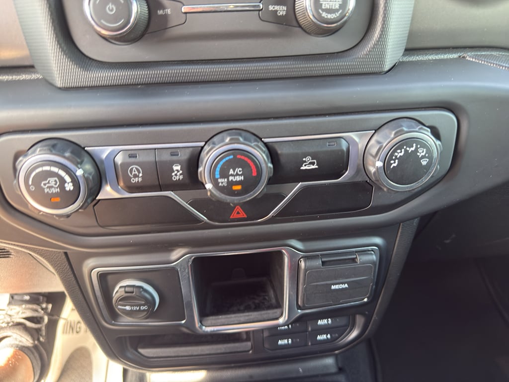 2021 Jeep Wrangler Unlimited Willys Sport - Photo 15