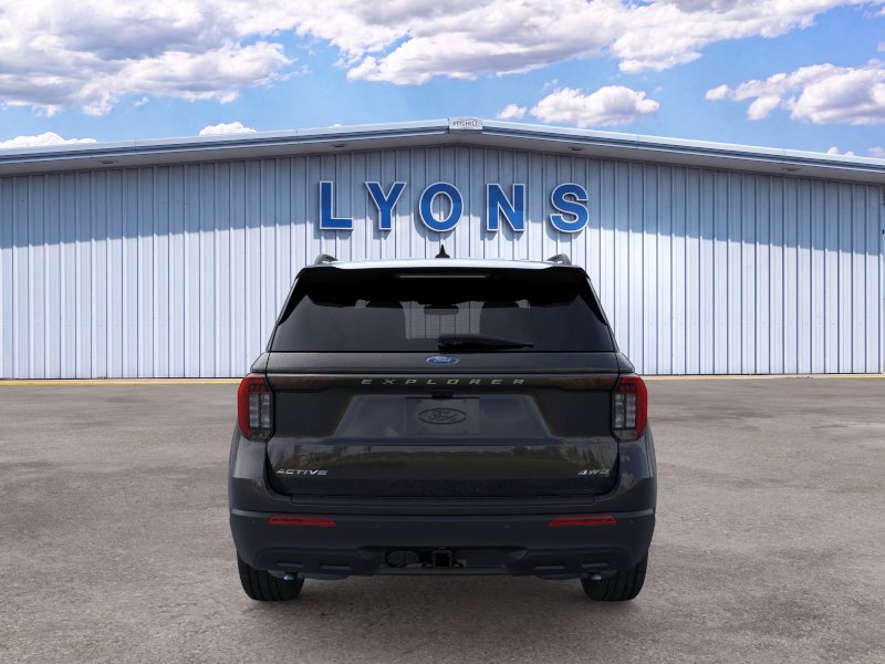 2026 Ford Explorer Active - Photo 5