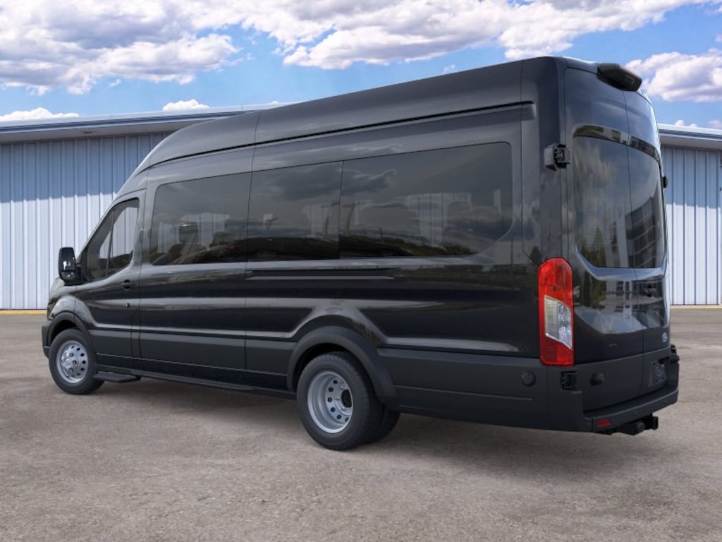 New 2026 Ford Transit Wagon XL Wagon