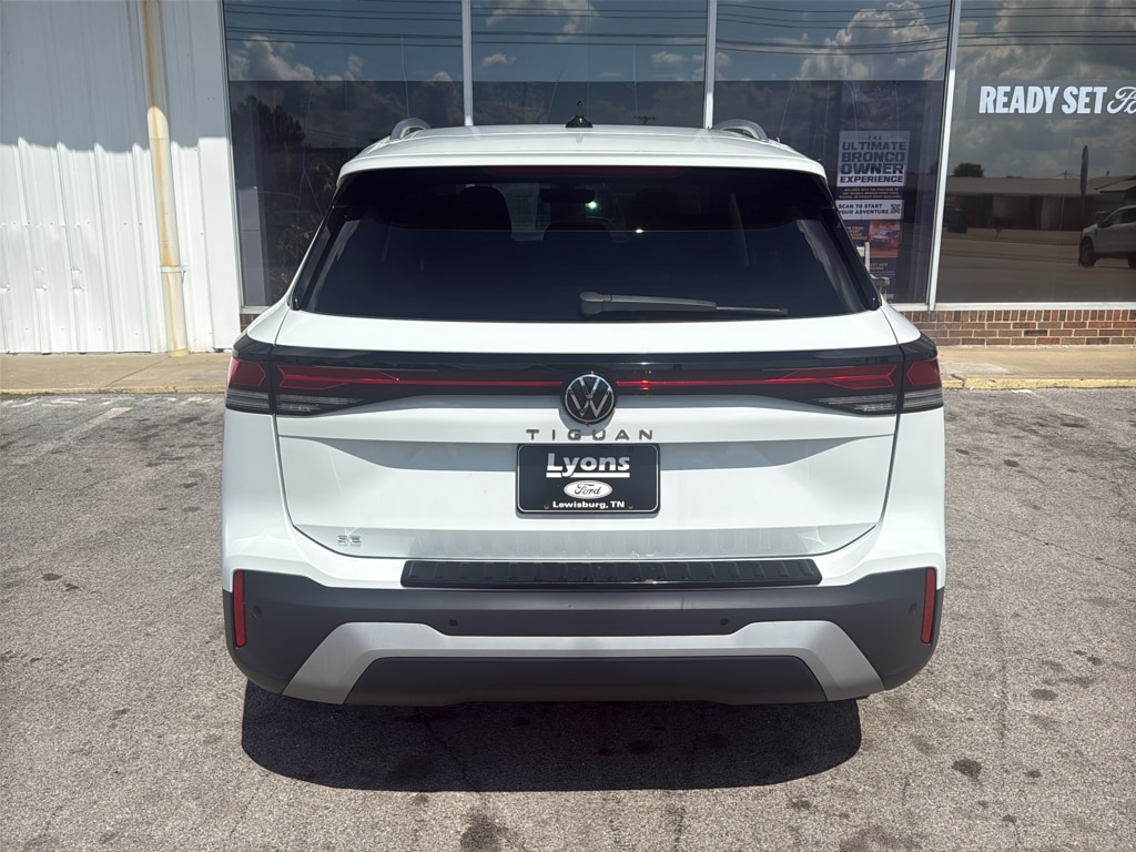 2026 Volkswagen Tiguan SE - Photo 6