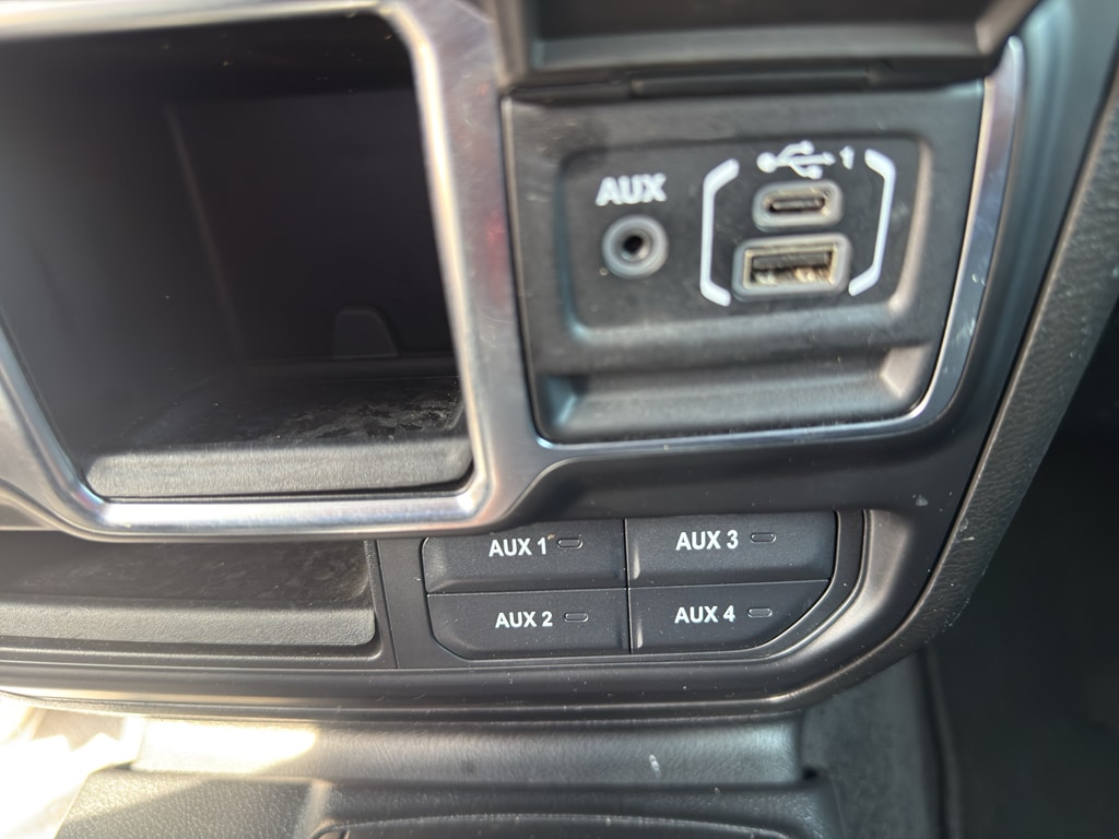 2021 Jeep Wrangler Unlimited Willys Sport - Photo 16