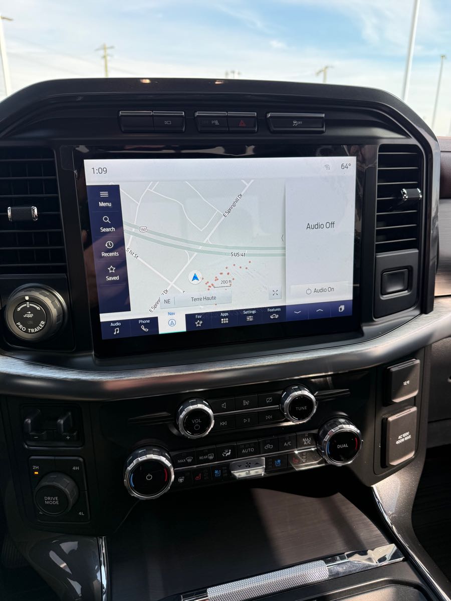 2022 Ford F-150 Lariat - Photo 19