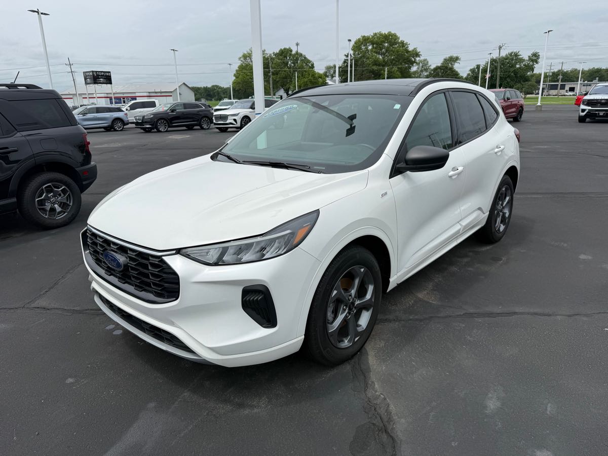 2023 Ford Escape