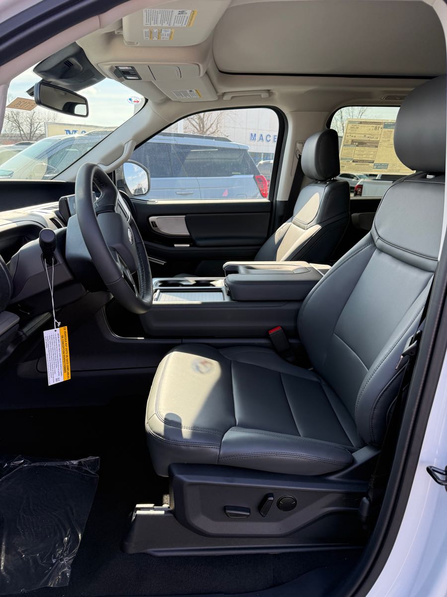 2026 Ford Expedition MAX Active - Photo 10