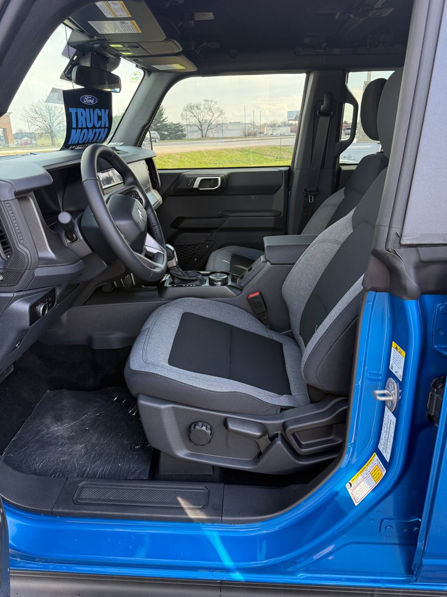 2025 Ford Bronco 4-Door Big Bend - Photo 10
